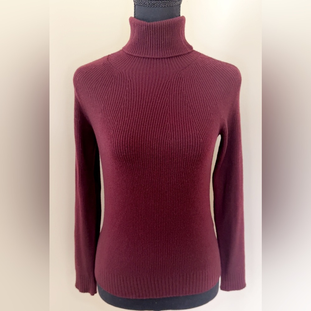 ANNE KLEIN Elegant Burgundy Women's Sweater
